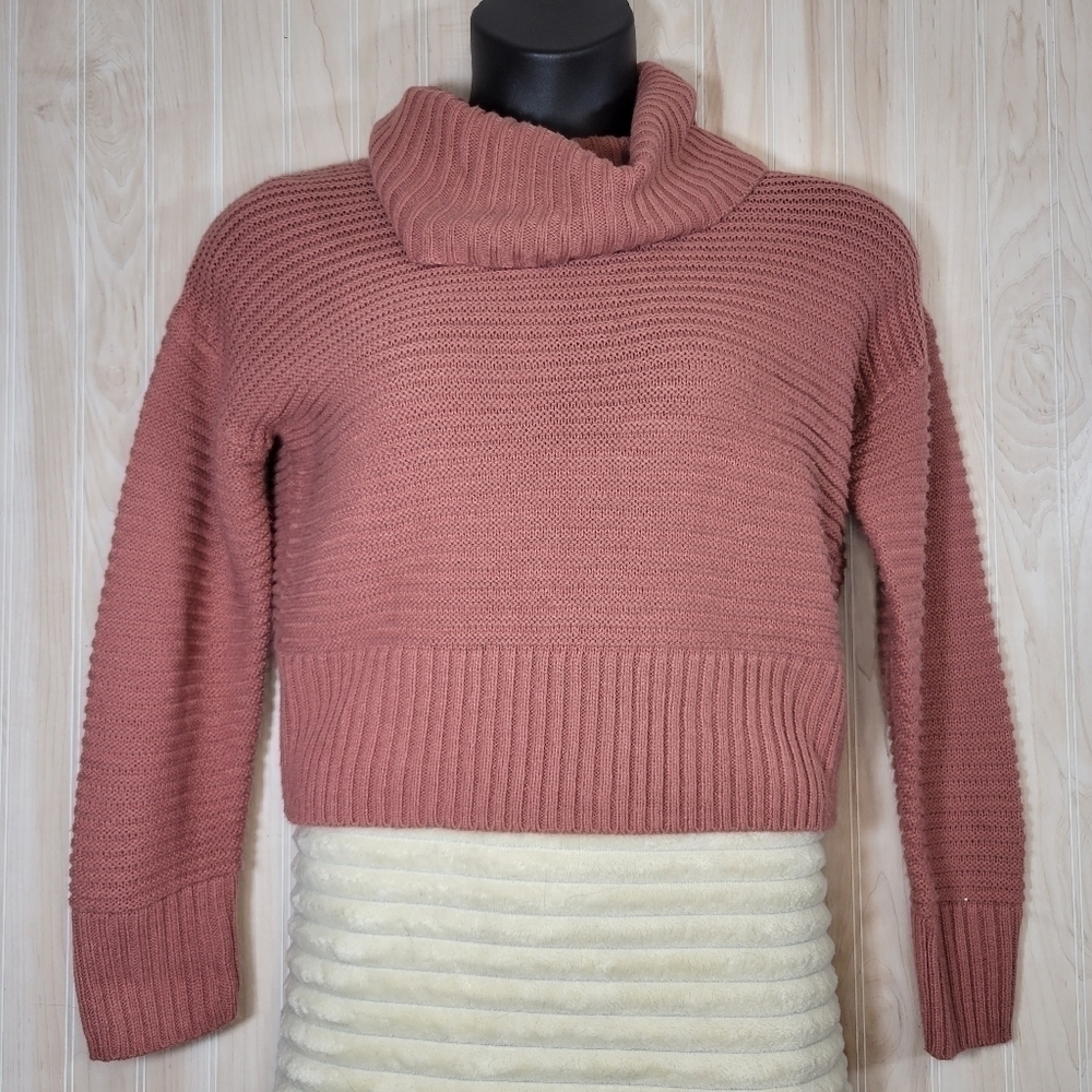 Pink Rose Pink Knit Cropped Sweater Sz Med